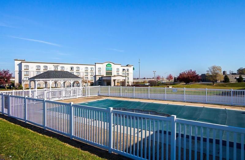 Wingate By Wyndham Mechanicsburg Exterior photo